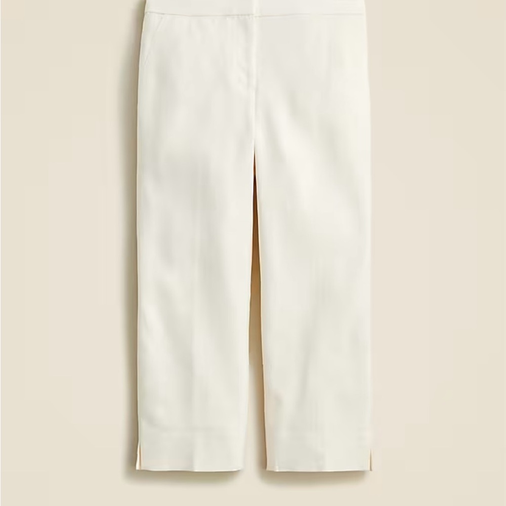 Kate capri pant in stretch linen blend. MAKE ME AN OFFER!!!